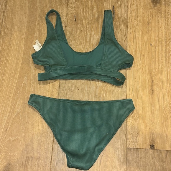 bikini set - Picture 2 of 2